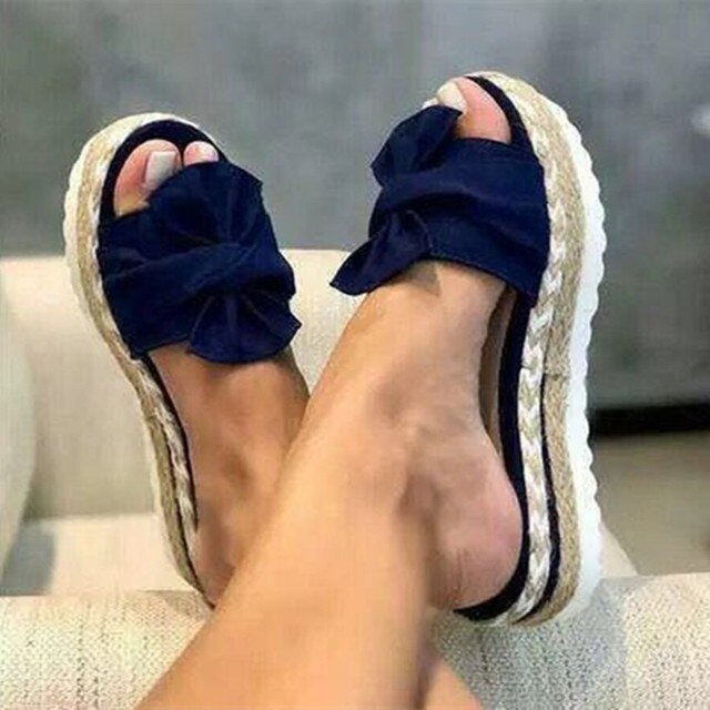 Orthopädische Damen-Sandalen: Modisch & bequem