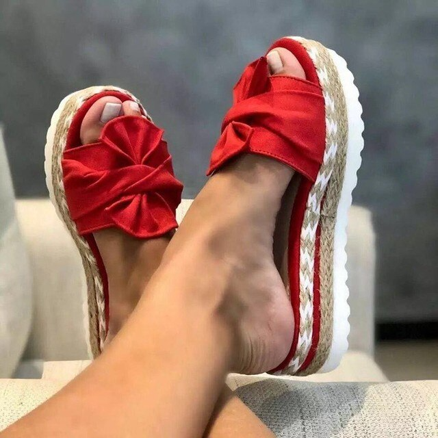 Orthopädische Damen-Sandalen: Modisch & bequem