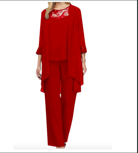 Dreiteiliges Damen-Ensemble: Eleganz & Komfort