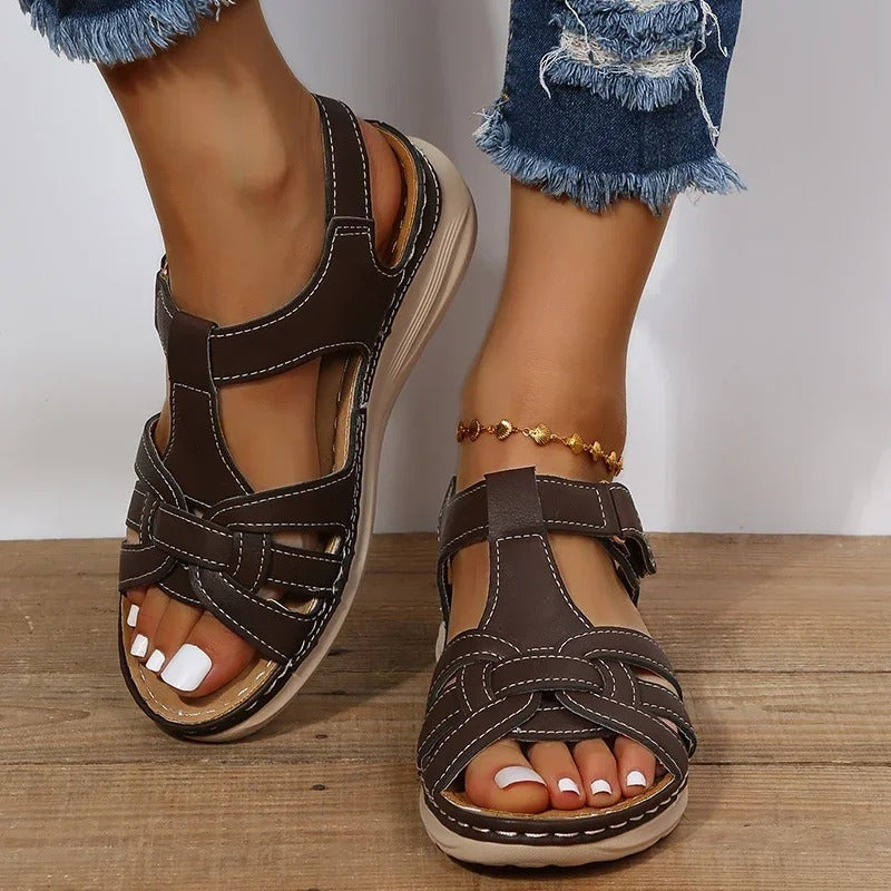 Orthopädische Ledersandalen: Komfort und Stil