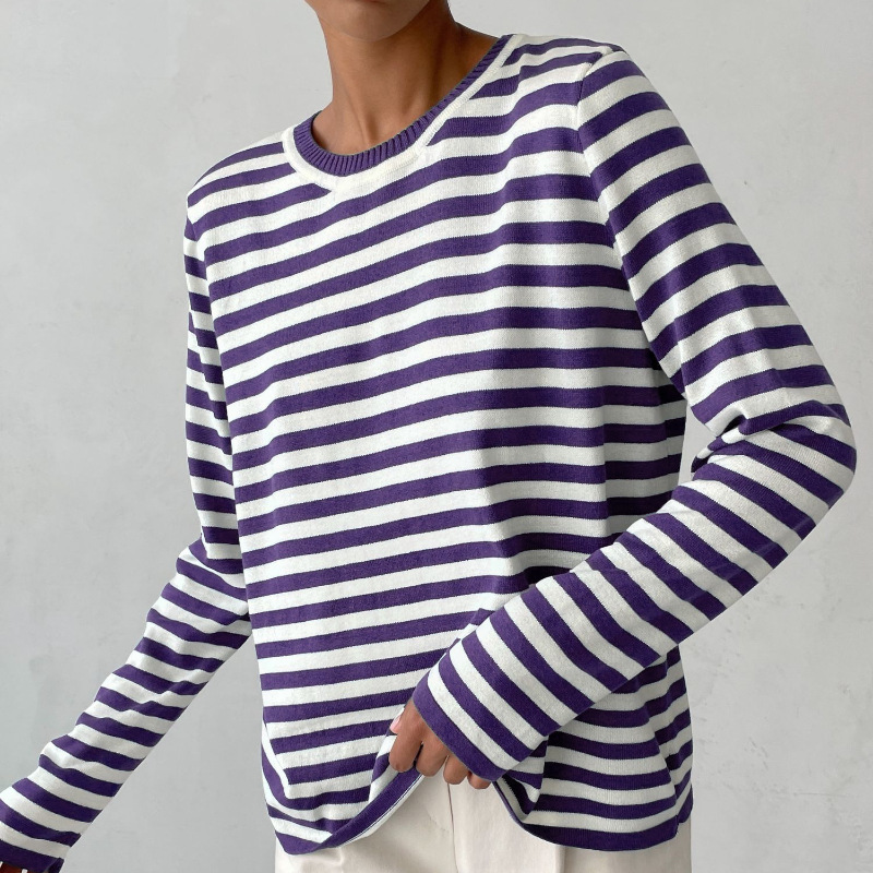 Elegantes gestreiftes Langarm-Shirt aus leichtem Stoff