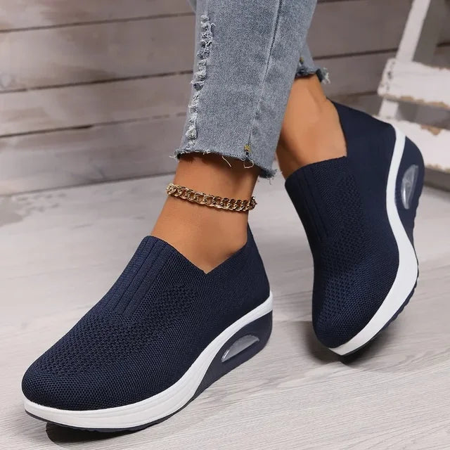 Damen Orthopädische Sneaker: Atmungsaktiv, Rutschfest & mit Luftpolster