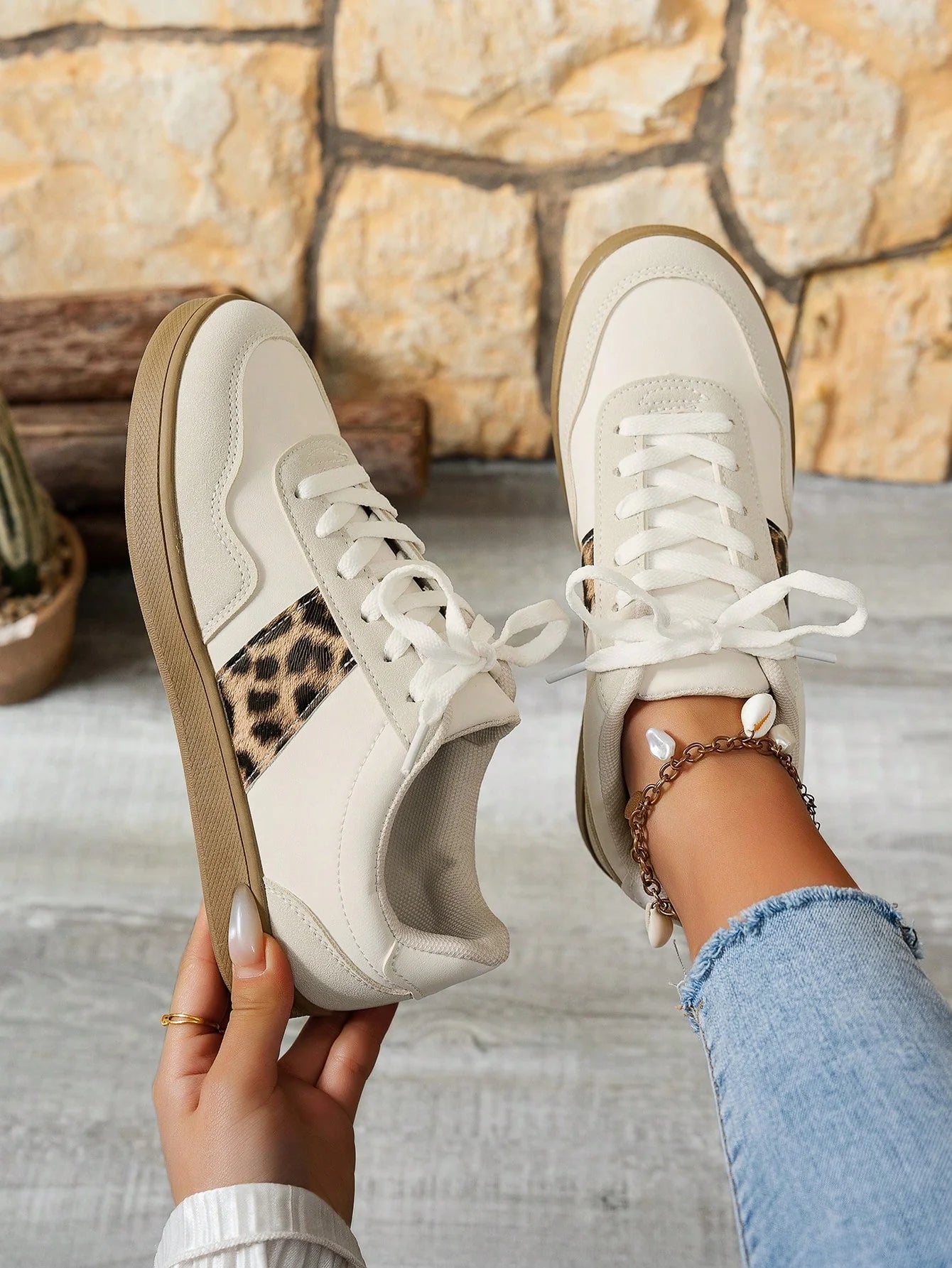 Leoparden-Schuhe: Zeitloses Design & Komfort