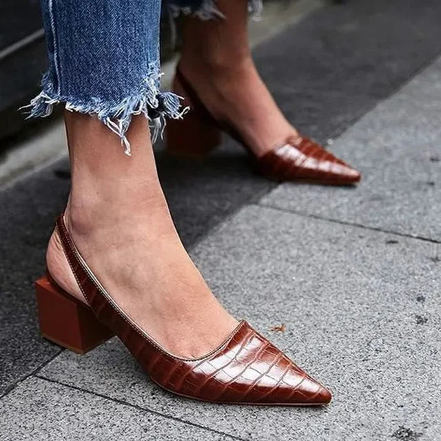 Rutschfeste Slingback-Schuhe mit Spitze