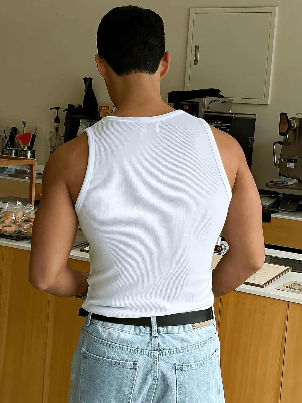 Herren Tanktop: Zeitloser Chic für Frühling & Sommer