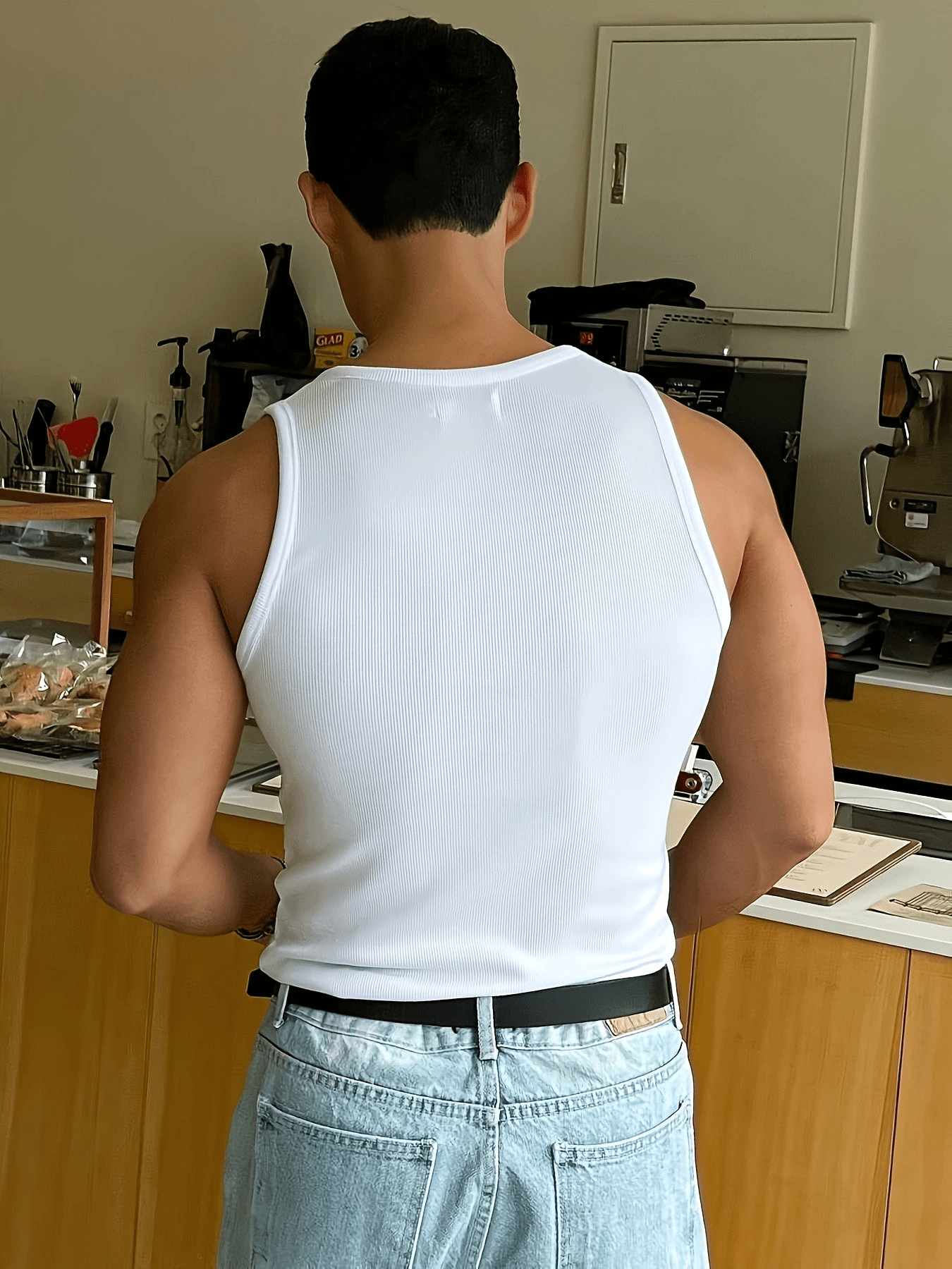 Herren Tanktop: Zeitloser Chic für Frühling & Sommer