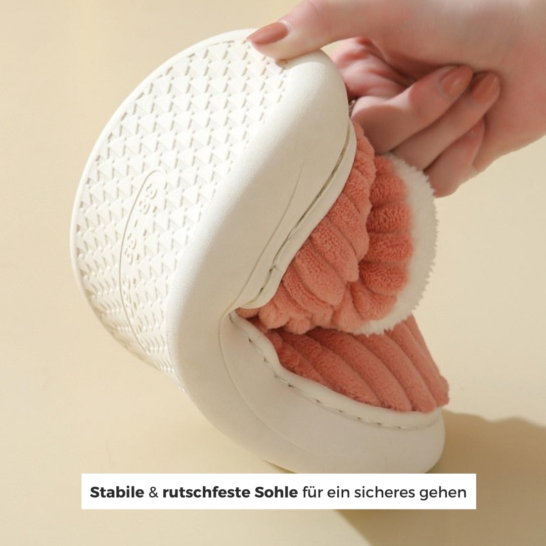 Warme Hausschuhe mit dicker Sohle