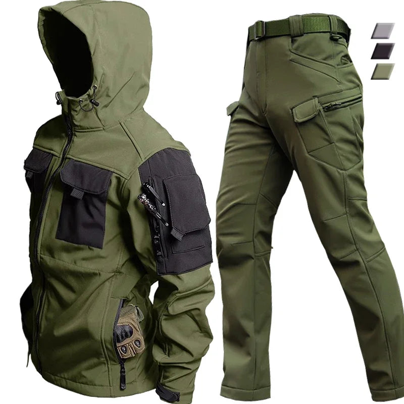 Wasserdichter Thermoanzug Herren mit mehreren Taschen
