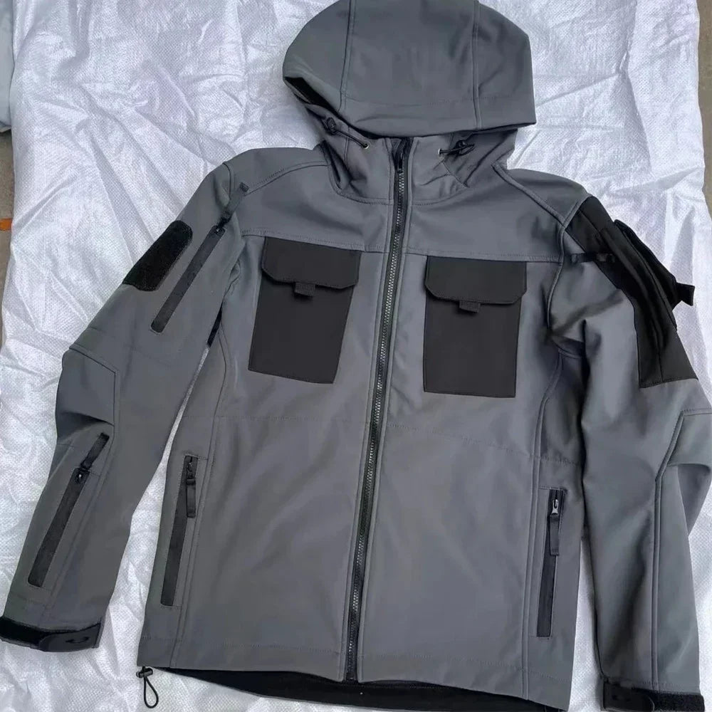 Wasserdichter Thermoanzug Herren mit mehreren Taschen
