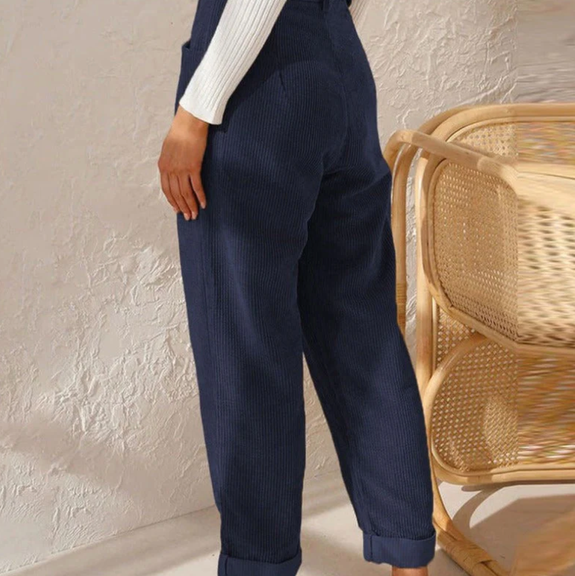 WW Kordhose: Elegante Damenhose für höchsten Komfort und Stil