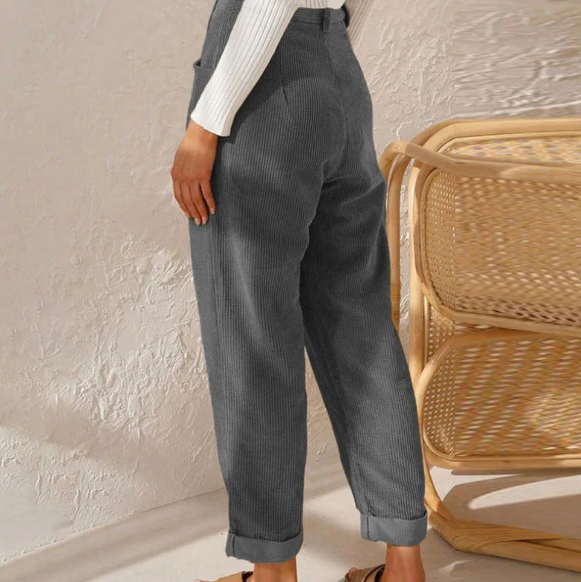 WW Kordhose: Elegante Damenhose für höchsten Komfort und Stil