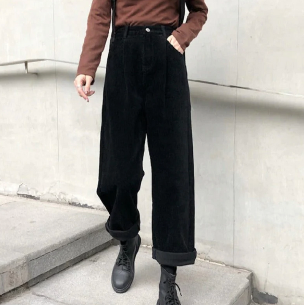WW Kordhose: Elegante Damenhose für höchsten Komfort und Stil