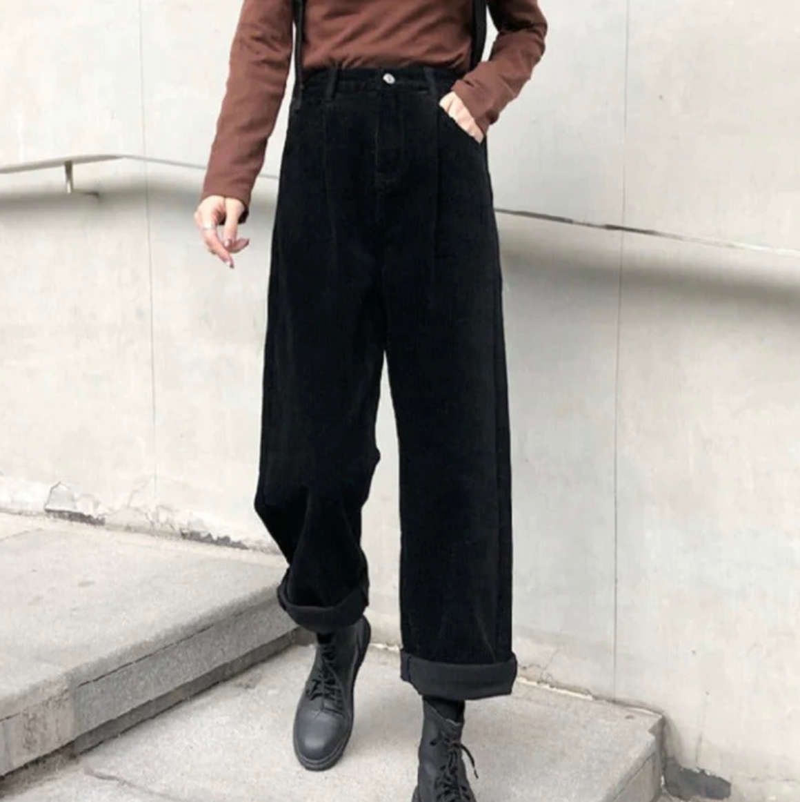 WW Kordhose: Elegante Damenhose für höchsten Komfort und Stil