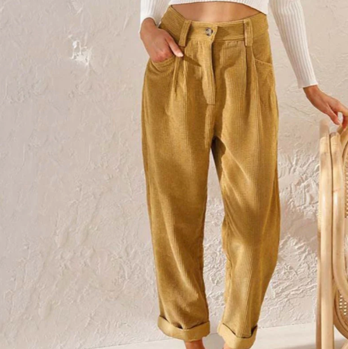WW Kordhose: Elegante Damenhose für höchsten Komfort und Stil