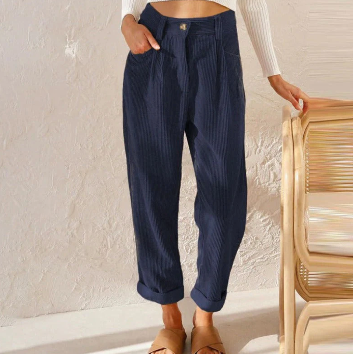 WW Kordhose: Elegante Damenhose für höchsten Komfort und Stil
