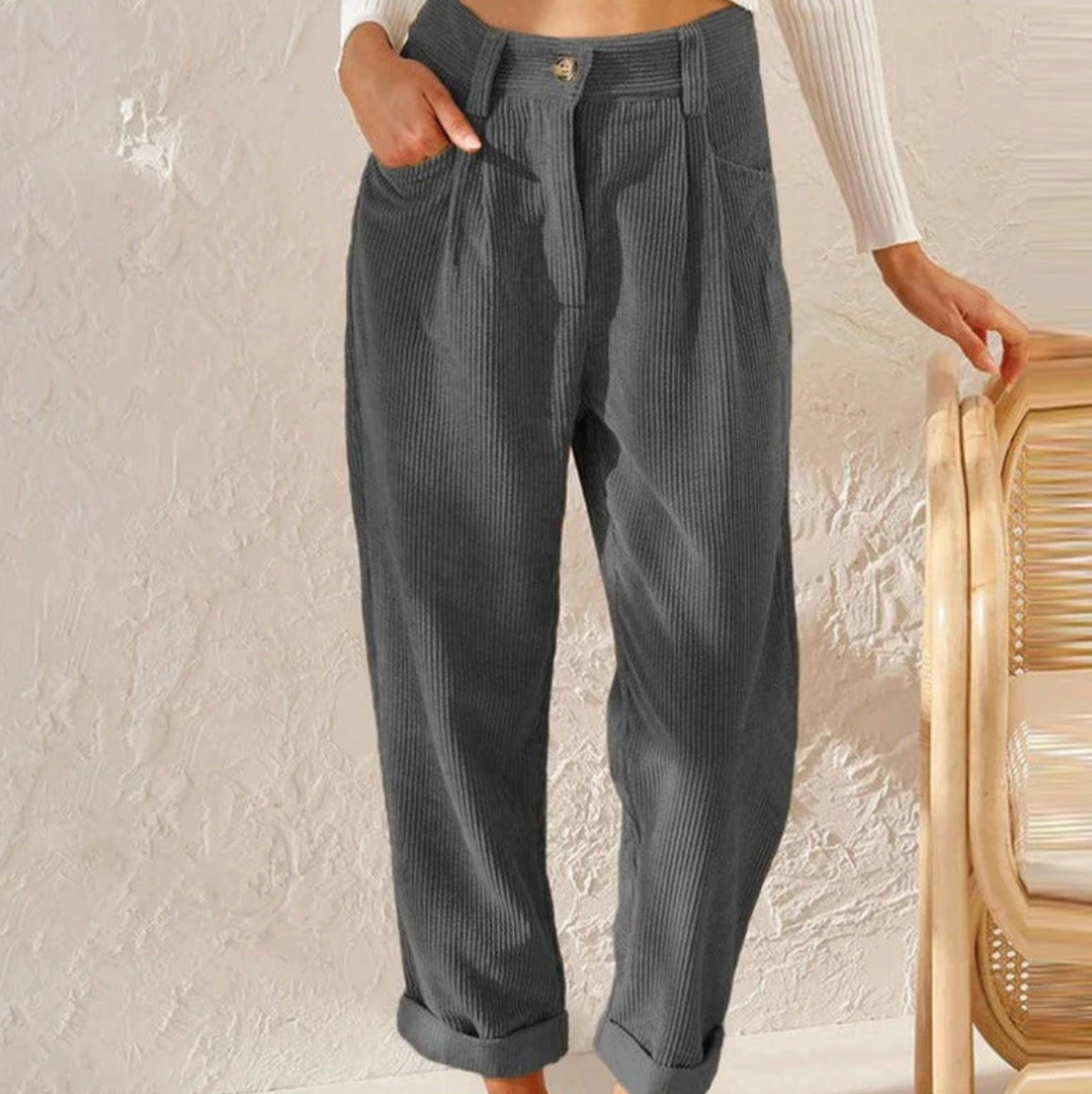 WW Kordhose: Elegante Damenhose für höchsten Komfort und Stil