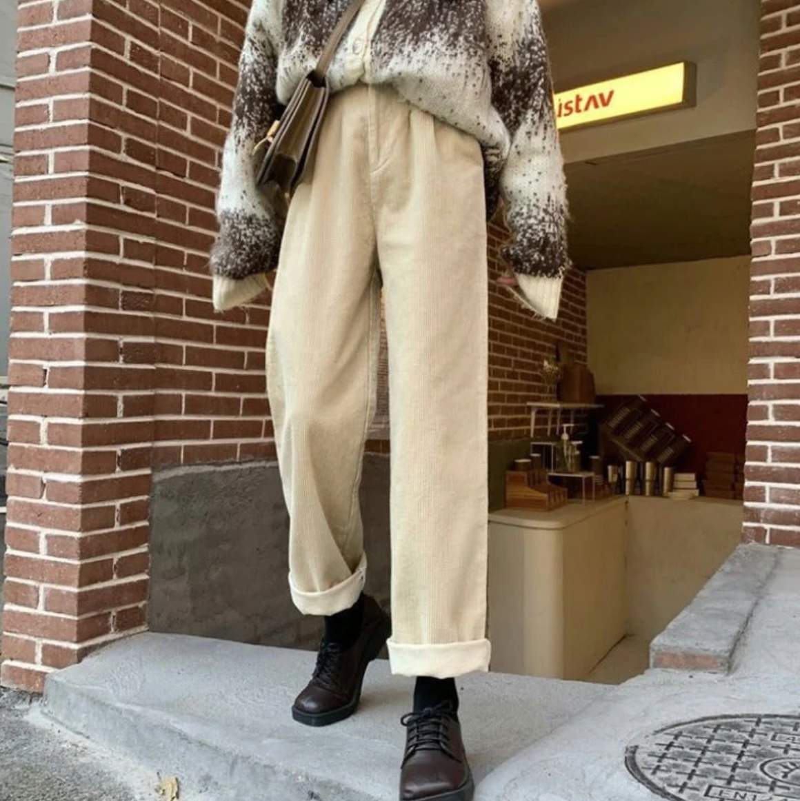 WW Kordhose: Elegante Damenhose für höchsten Komfort und Stil