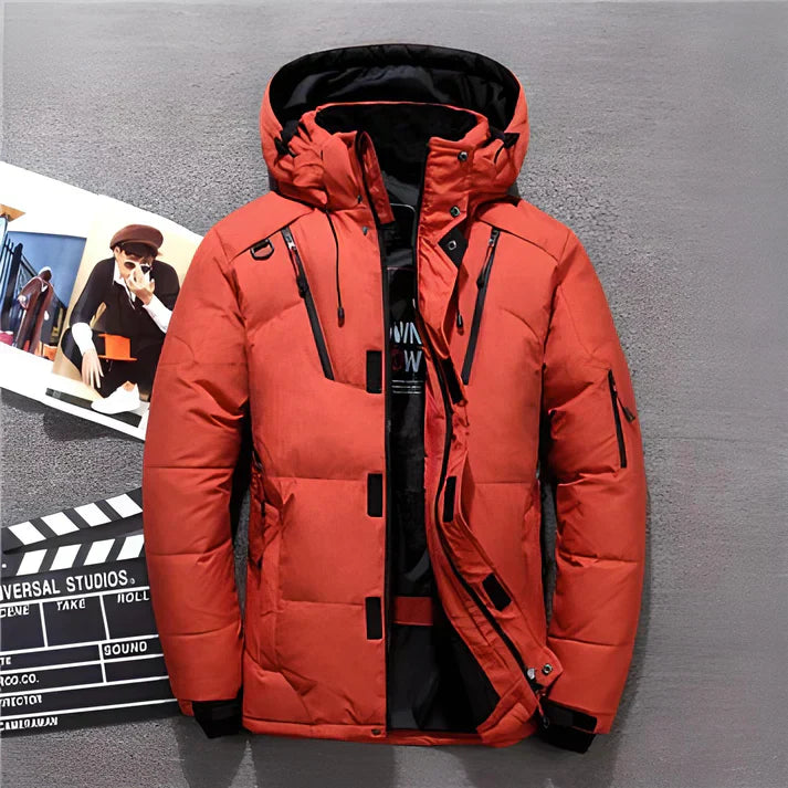 Luxuriöse Daunenjacke: Winterwarm & Stilvoll