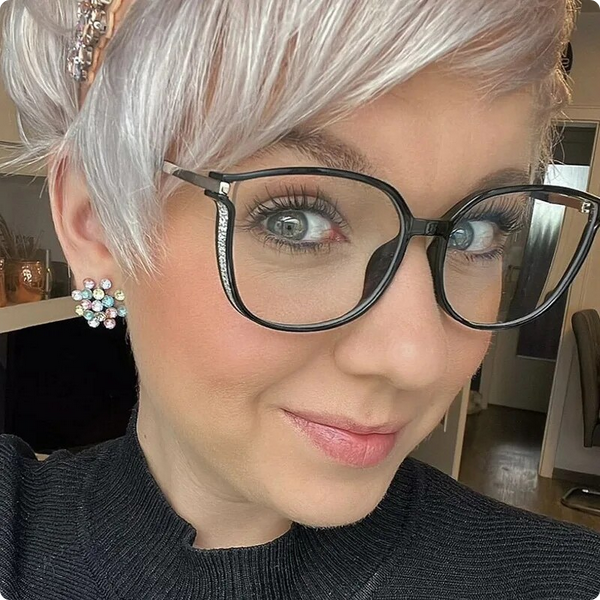 Luxus Lesebrille: Zeitloses Design & Komfort