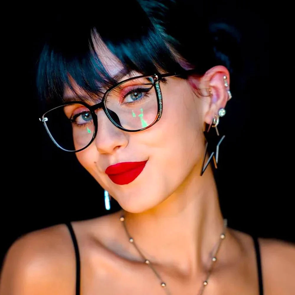Luxus Lesebrille: Zeitloses Design & Komfort
