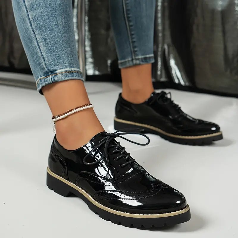 Damenschuhe Oxford Stil mit Chunky Sohle