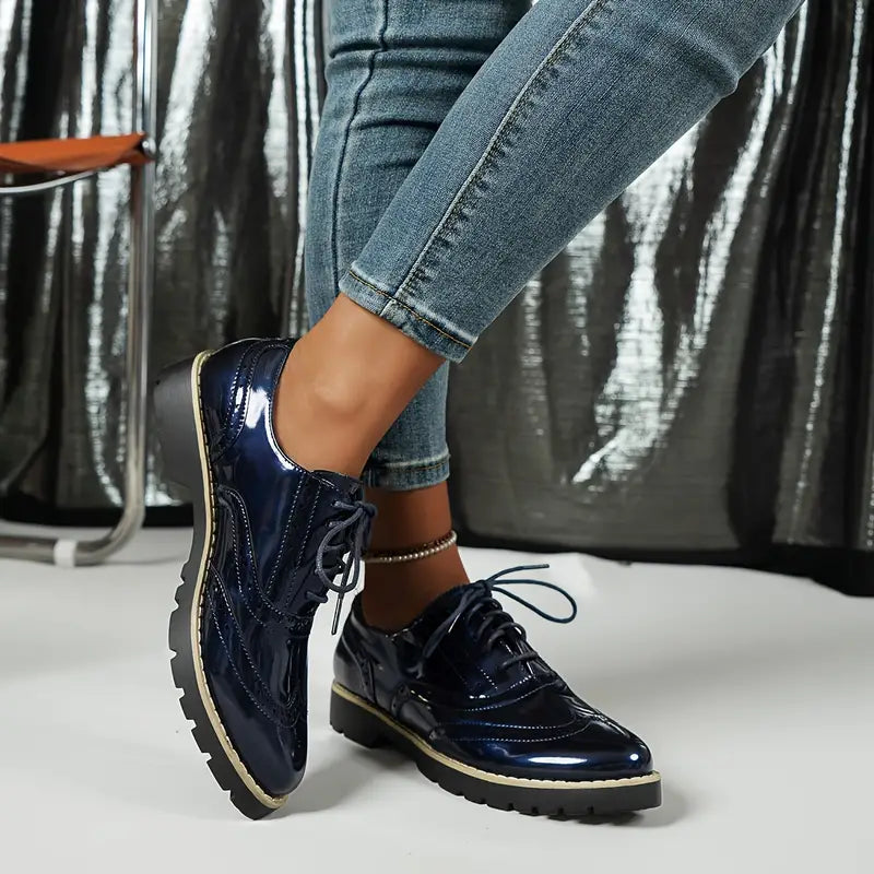 Damenschuhe Oxford Stil mit Chunky Sohle