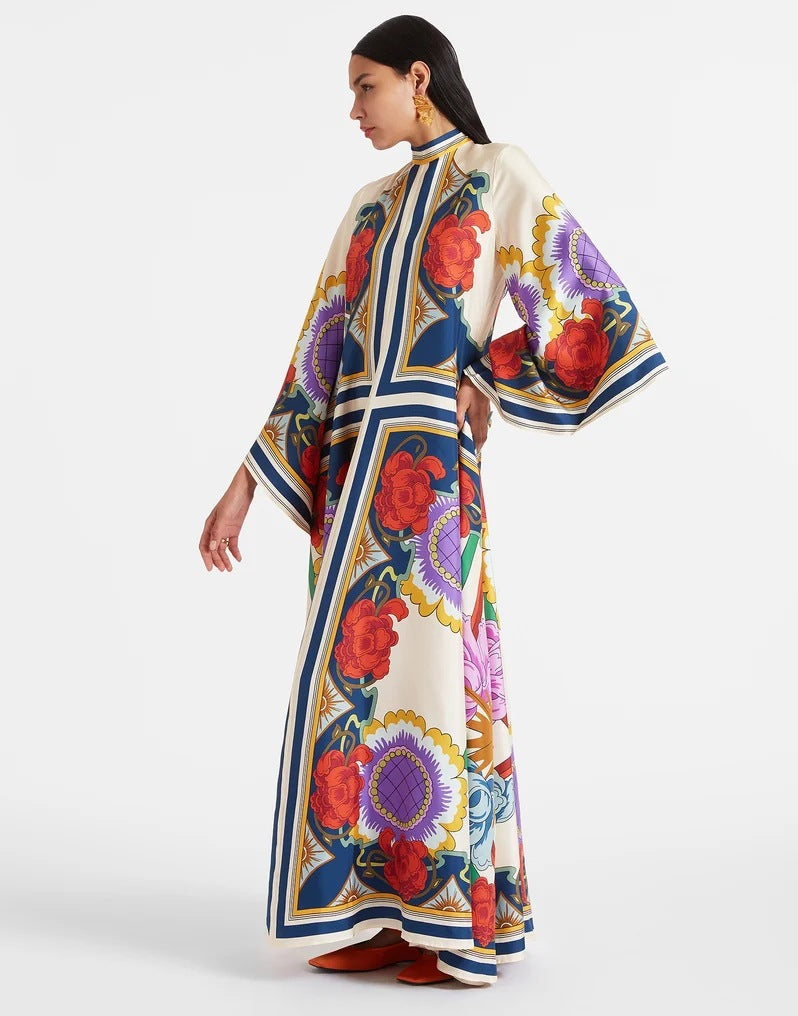 Gedrucktes Dreiviertelarm-Maxikleid mit 3D-Effekt