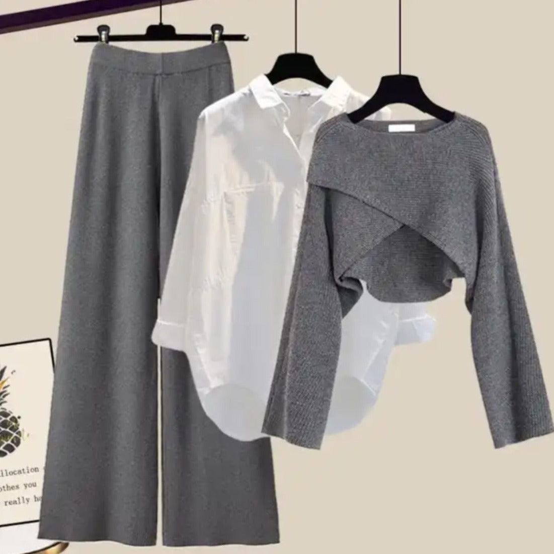 Elegantes 3-teiliges Damen-Outfit: Hose, Oberteil & Shirt