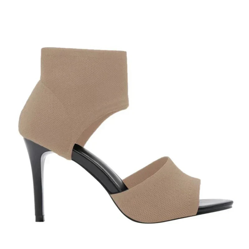 Orthopädische Damenschuhe mit eleganten Absätzen