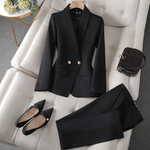 Elegantes Schwarz