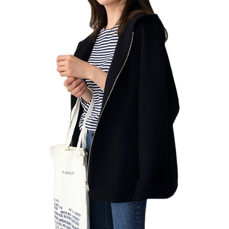 Moderne Damenjacke mit Kapuze