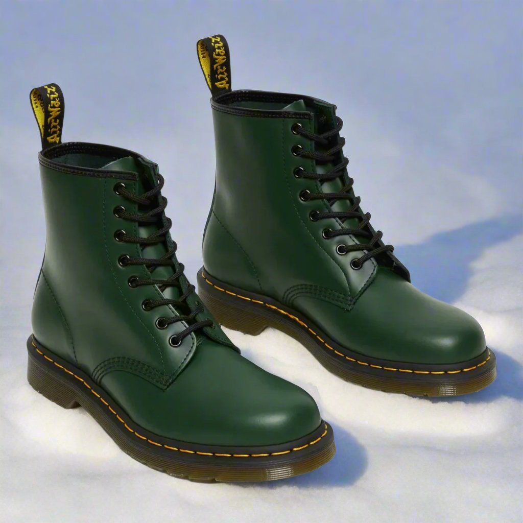 Klassische Schnürstiefel aus Eco-Leder