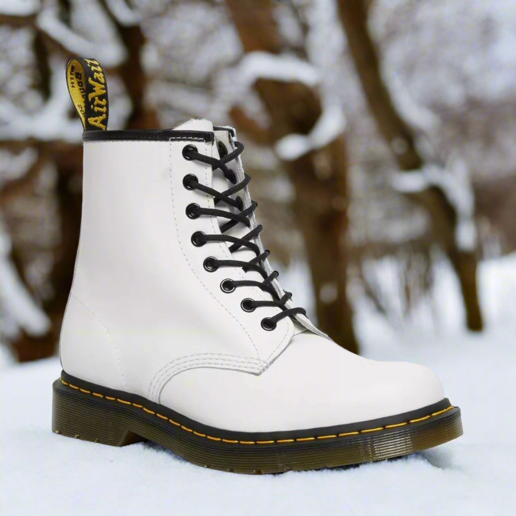 Klassische Schnürstiefel aus Eco-Leder