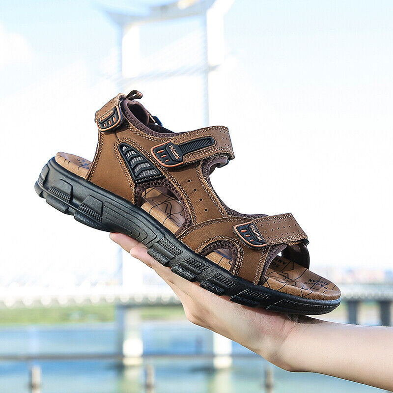 Abenteuer- und Sportsandalen