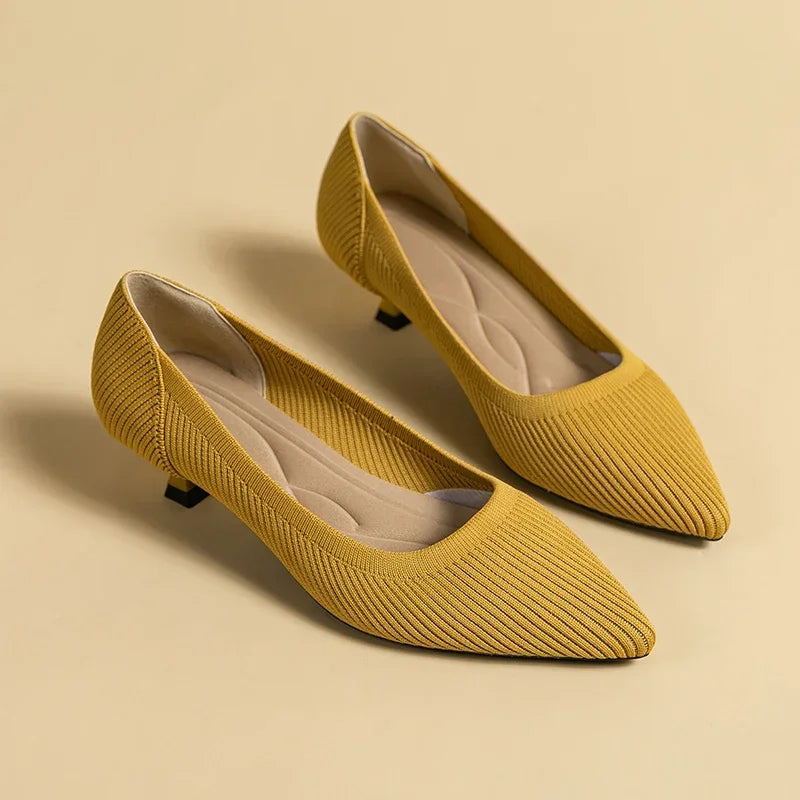 Orthopädische Absatzsandalen mit Fußgewölbestütze