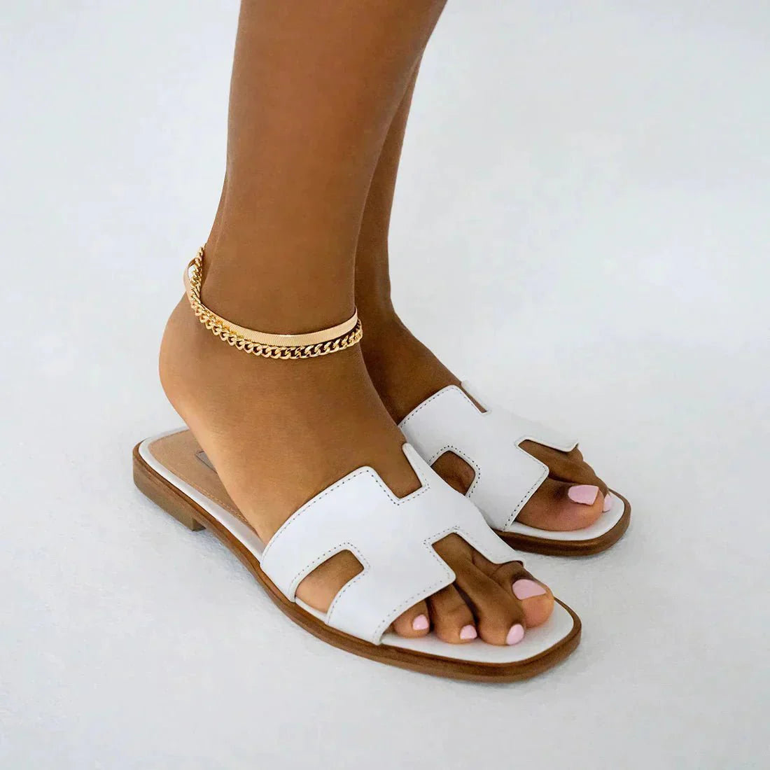Premium Sandalen: Elegantes Design & Komfort