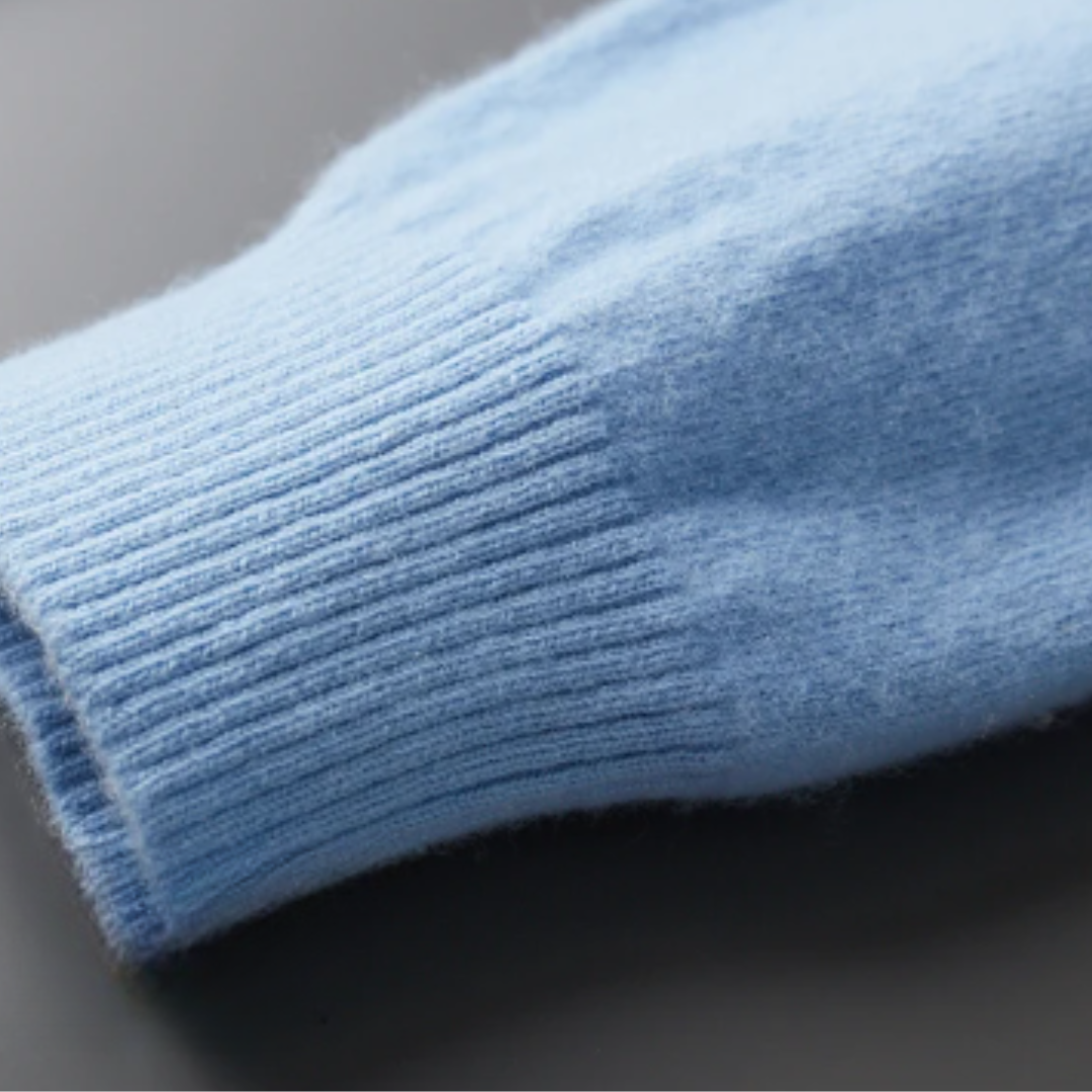 Leichte Kaschmir Strickjacke mit V-Ausschnitt