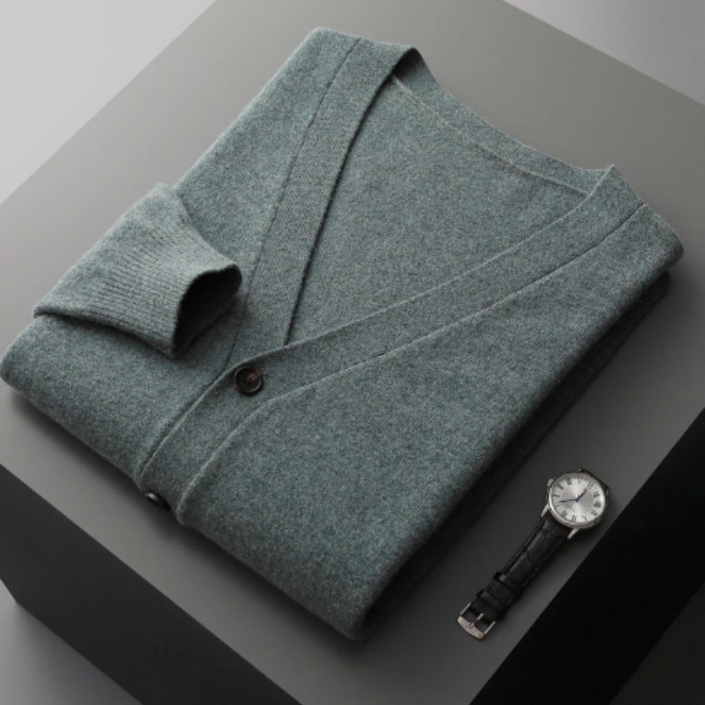 Leichte Kaschmir Strickjacke mit V-Ausschnitt