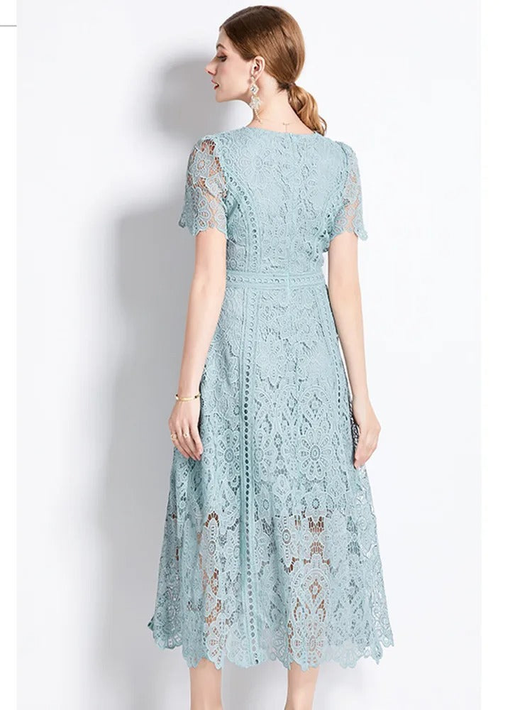 Elegantes Spitzenkleid Midi: Vielseitig & bequem
