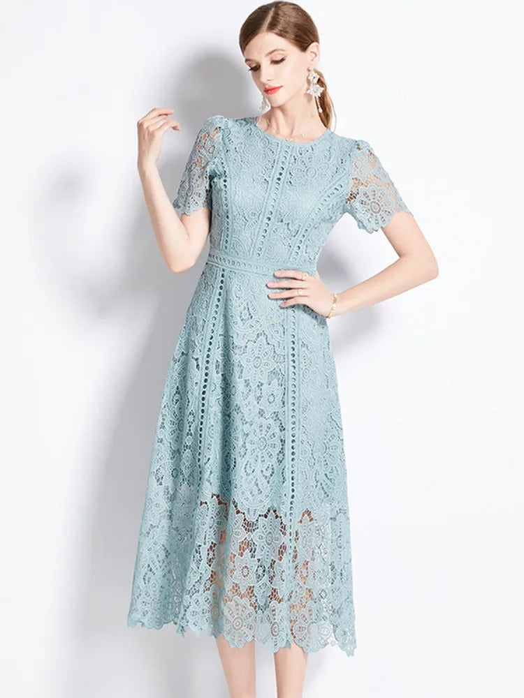 Elegantes Spitzenkleid Midi: Vielseitig & bequem