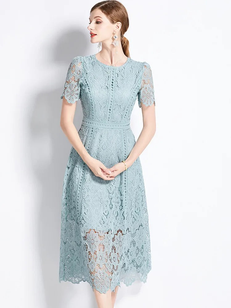 Elegantes Spitzenkleid Midi: Vielseitig & bequem