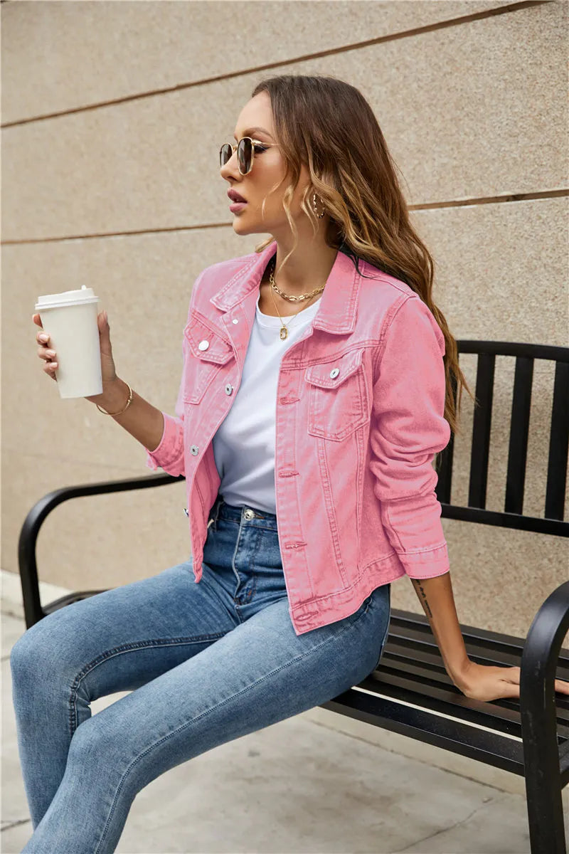 Damen Jeansjacke: Zeitloses Design & Komfort