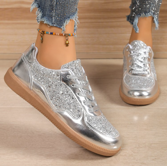 Damen Sneaker mit schimmerndem Obermaterial und rutschfester Sohle