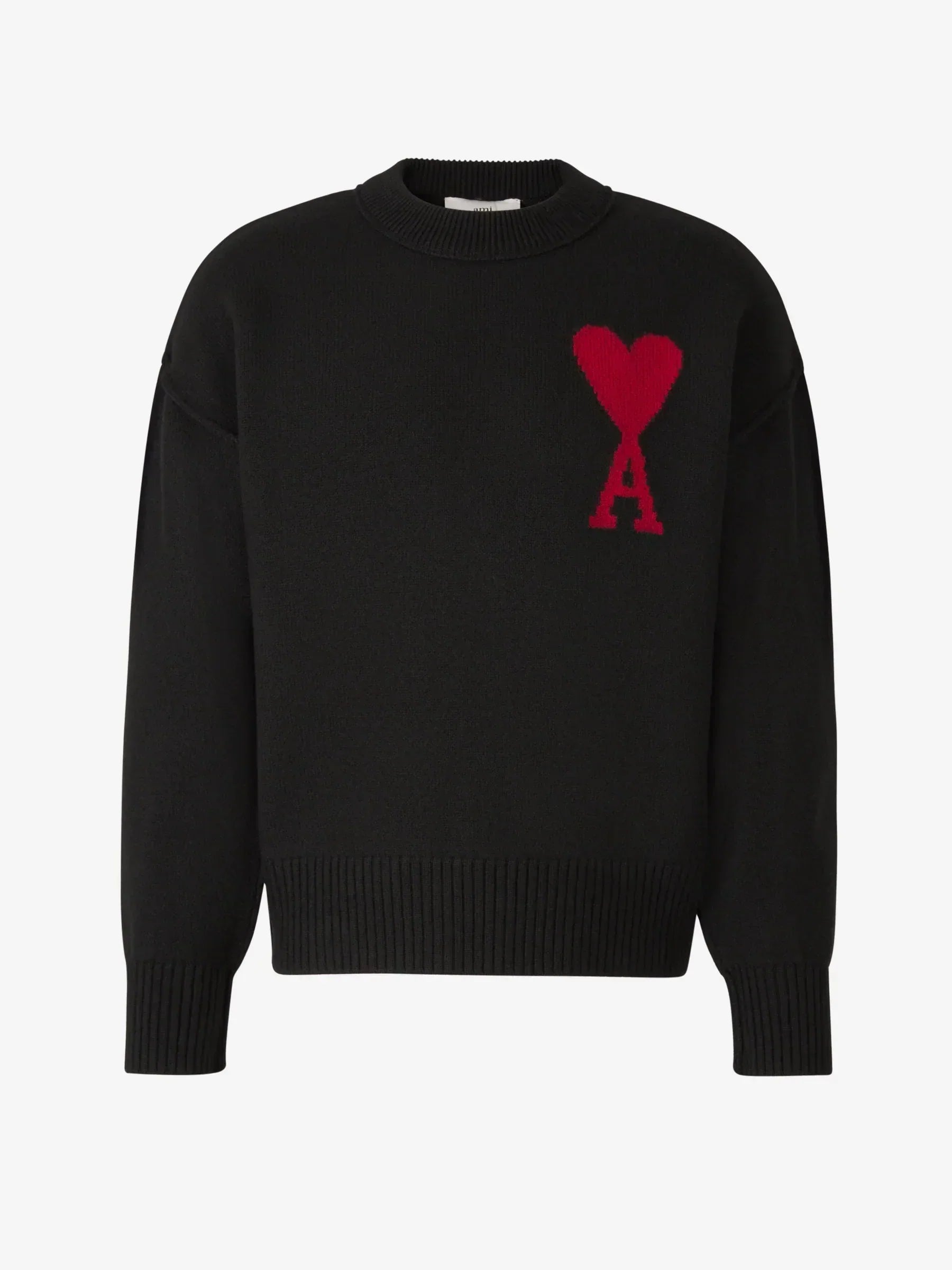 Modischer Herz-Pullover: Zeitloses Design & Komfort