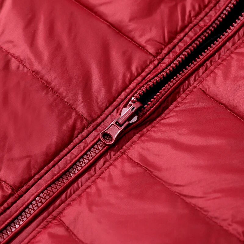 Wende-Daunenjacke: Leichte, warme & figurbetonte Winterjacke