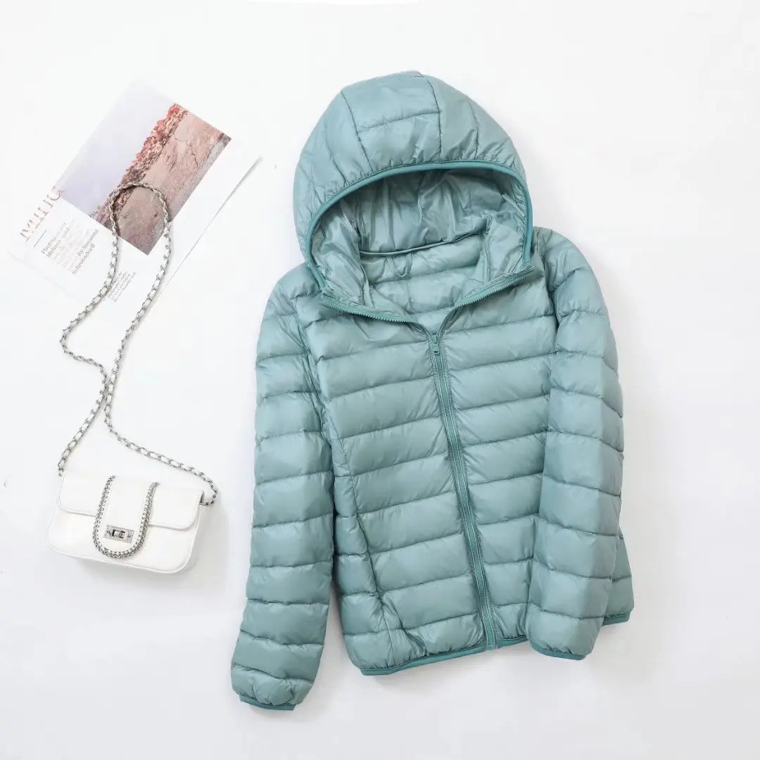 Wende-Daunenjacke: Leichte, warme & figurbetonte Winterjacke