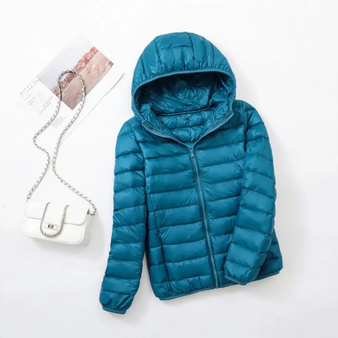 Wende-Daunenjacke: Leichte, warme & figurbetonte Winterjacke