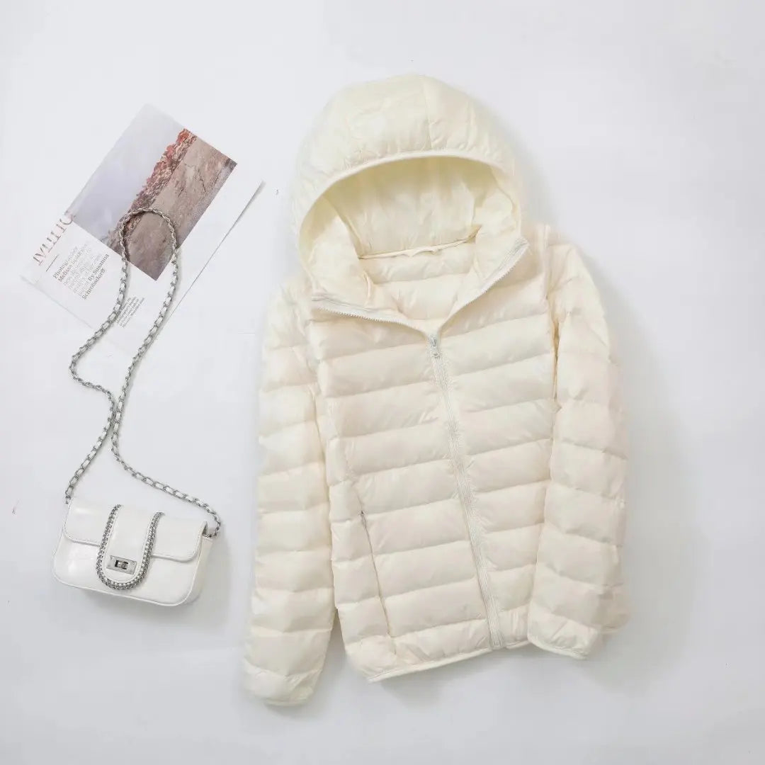 Wende-Daunenjacke: Leichte, warme & figurbetonte Winterjacke