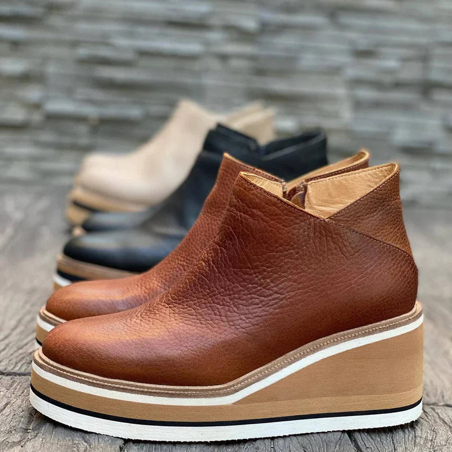 Orthopädische Damen-Stiefeletten mit Absatz: Komfort und Eleganz