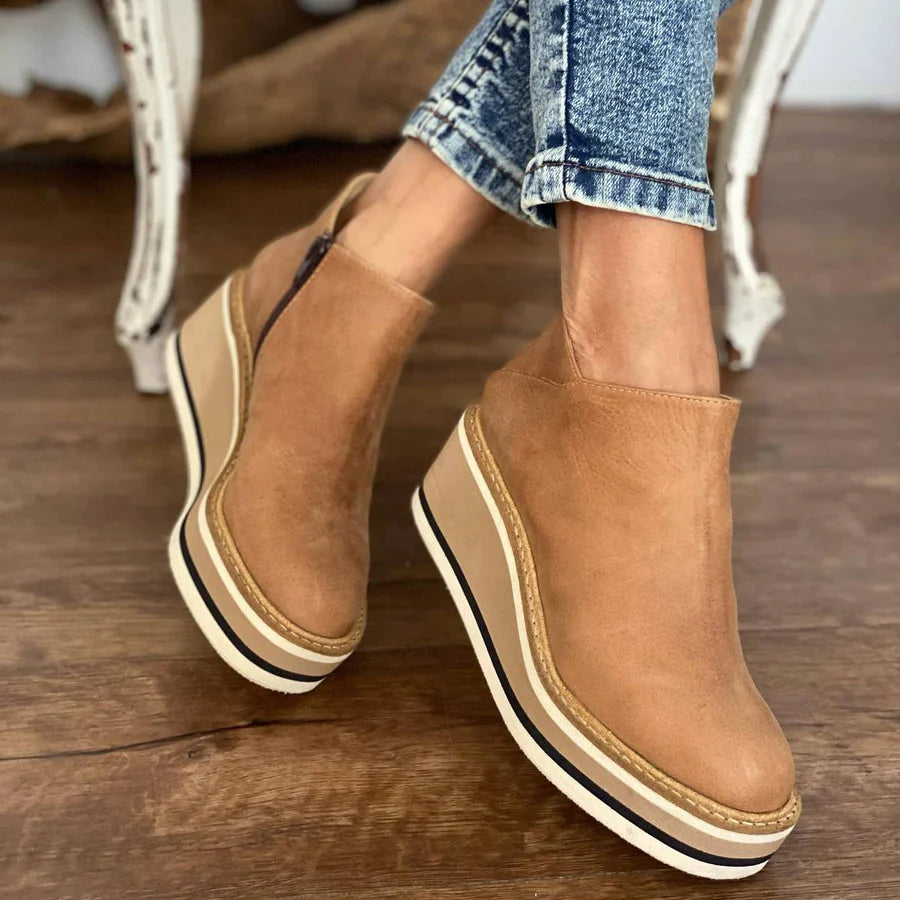 Orthopädische Damen-Stiefeletten mit Absatz: Komfort und Eleganz